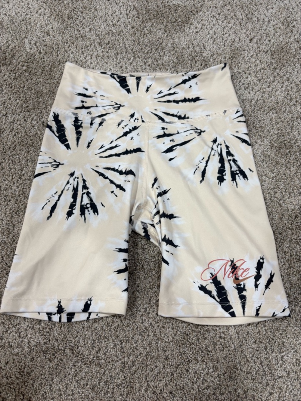 Nike Women's Cream & Black Tie-Dye Bike Shorts